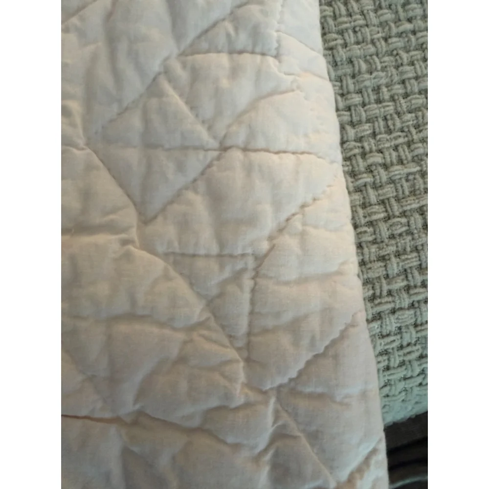Vintage Handmade Quilt Hand Quilted Star Pattern Crochet Applique Cottagecore